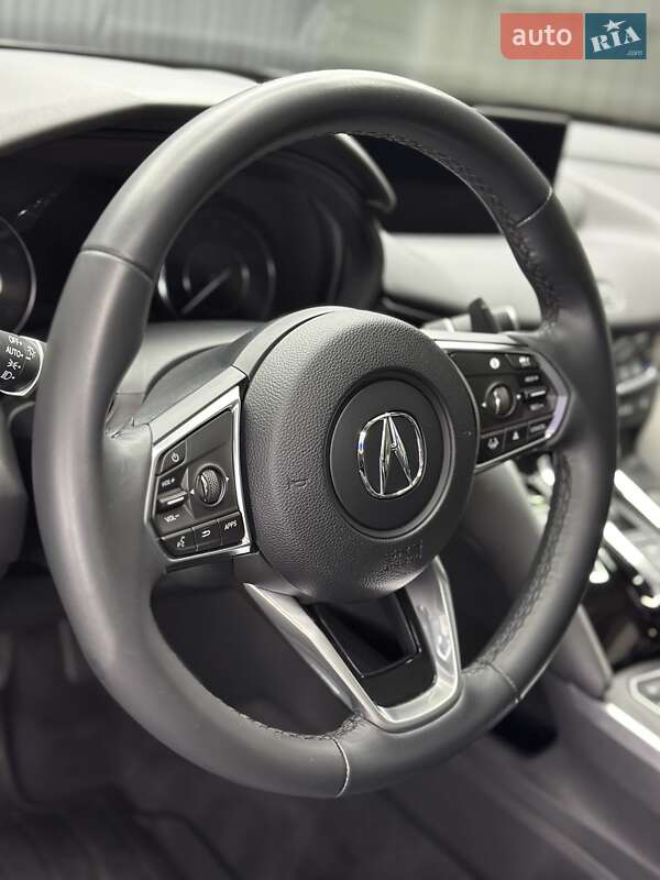 Седан Acura TLX 2023 в Киеве