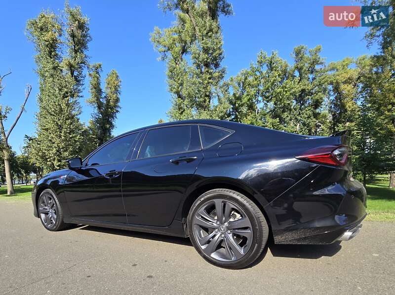 Седан Acura TLX 2023 в Киеве