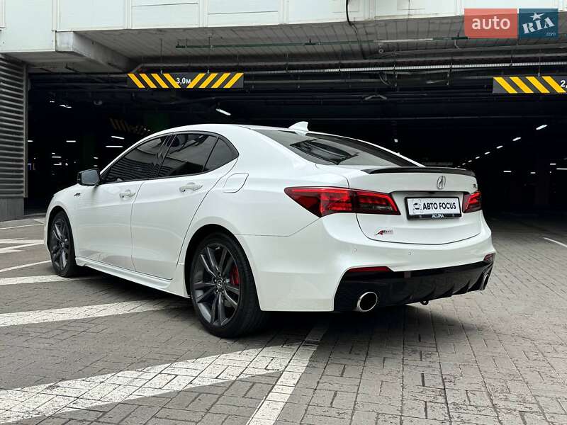 Седан Acura TLX 2017 в Києві