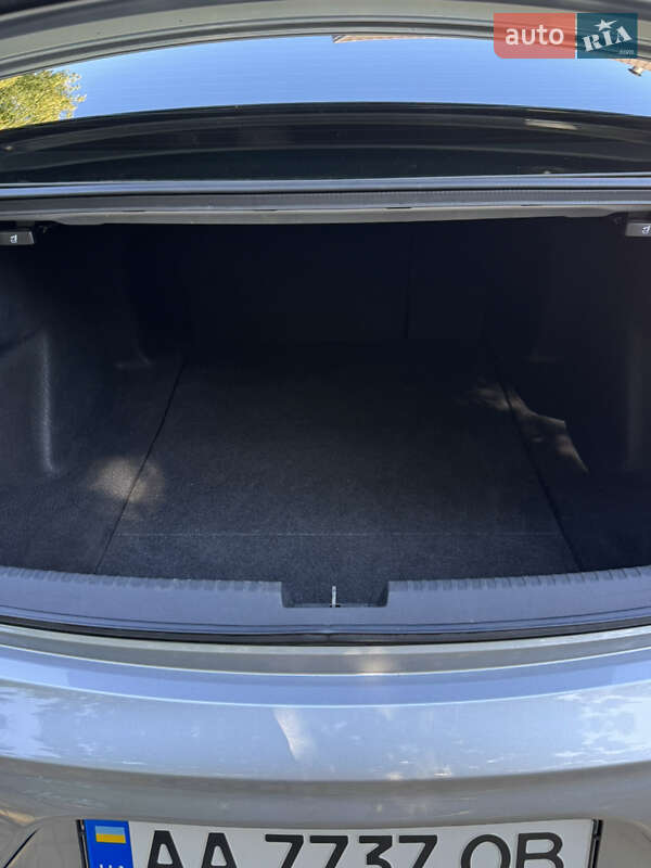 Седан Acura TLX 2020 в Киеве