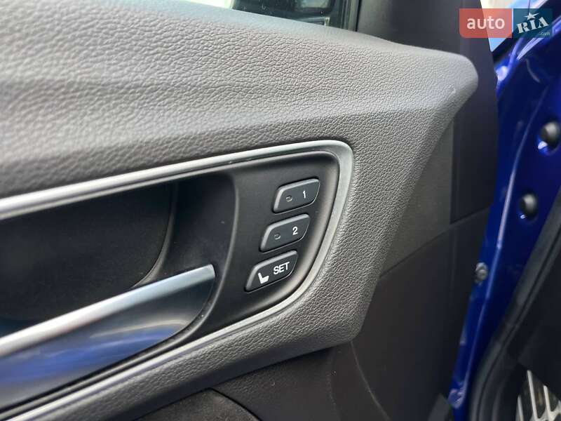 Седан Acura TLX 2018 в Києві