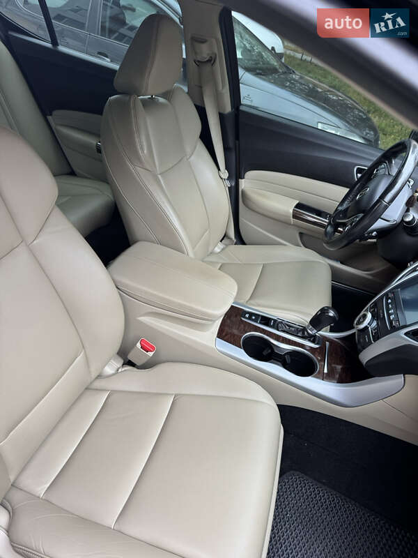 Седан Acura TLX 2017 в Черкасах