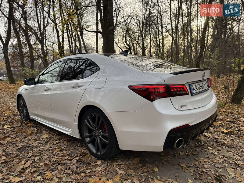 Седан Acura TLX 2017 в Броварах