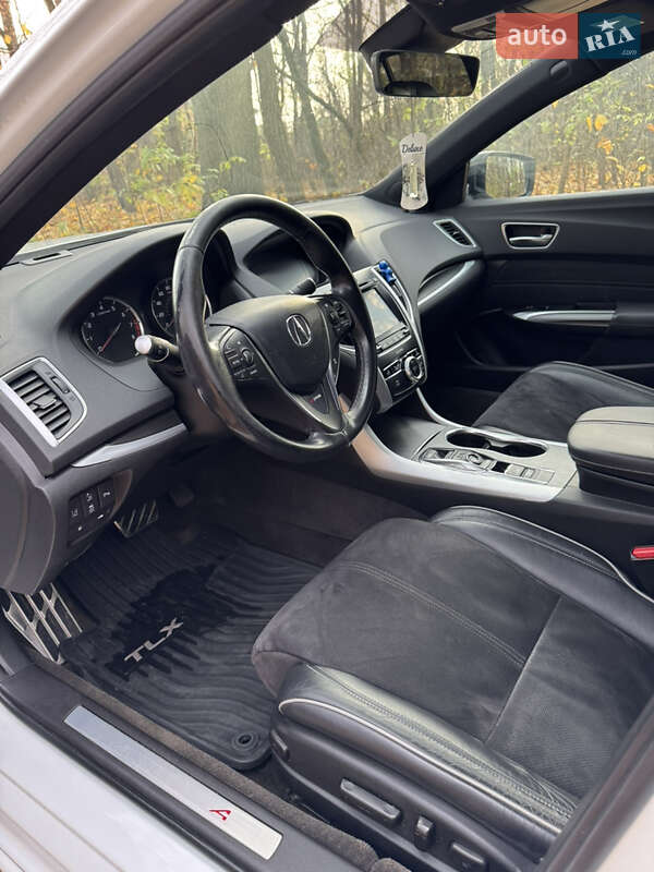 Седан Acura TLX 2017 в Броварах
