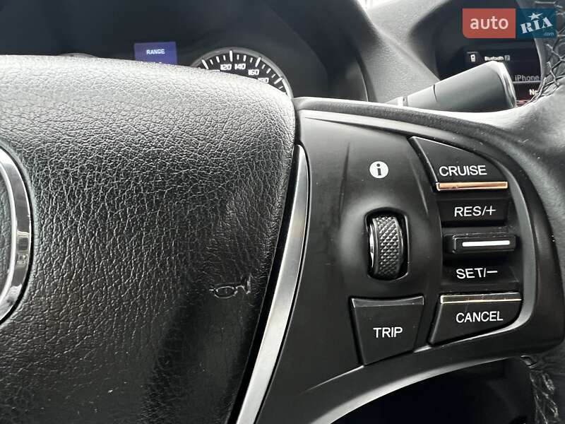 Седан Acura TLX 2016 в Киеве