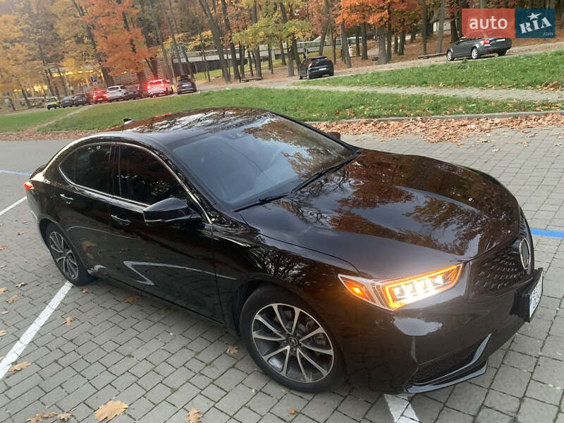 Седан Acura TLX 2019 в Львове