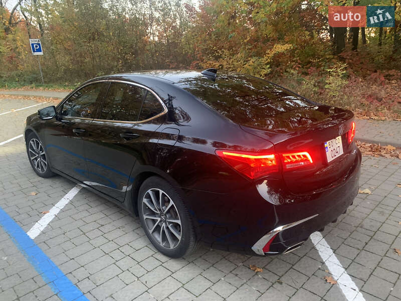 Седан Acura TLX 2019 в Львове