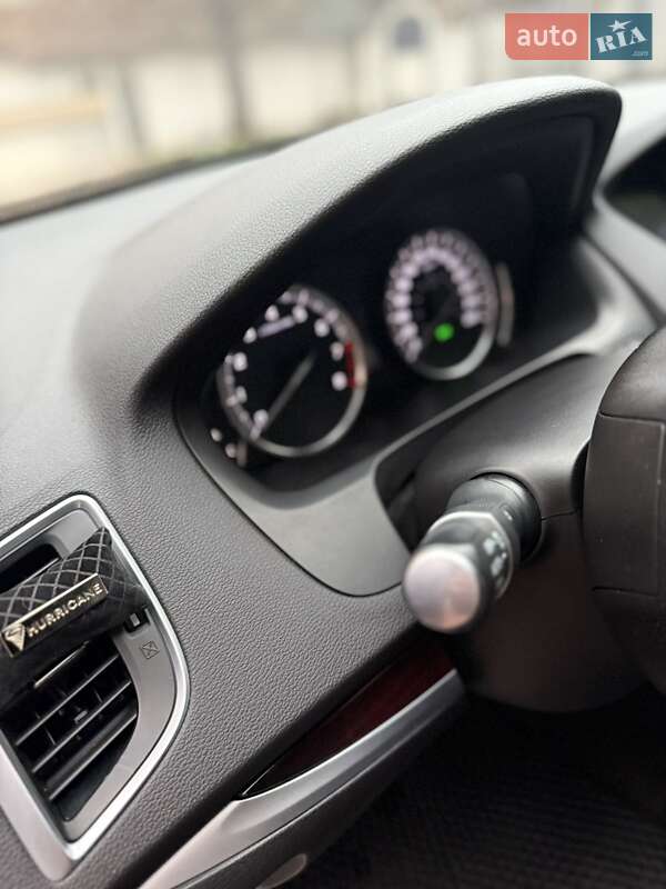 Седан Acura TLX 2015 в Києві