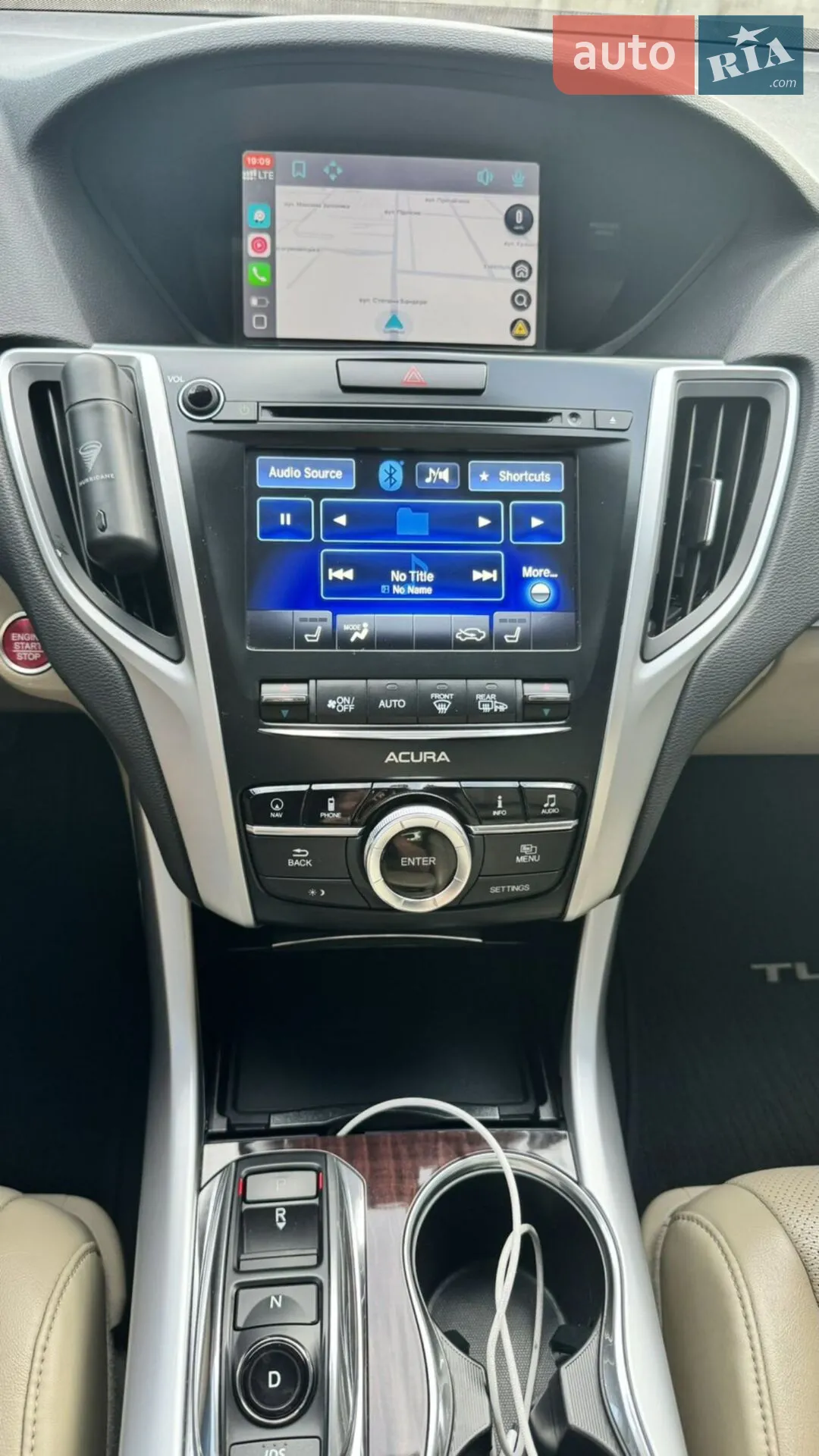 2017 Acura TLX - мініатюра 19
