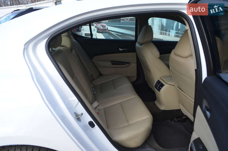Седан Acura TLX 2015 в Києві