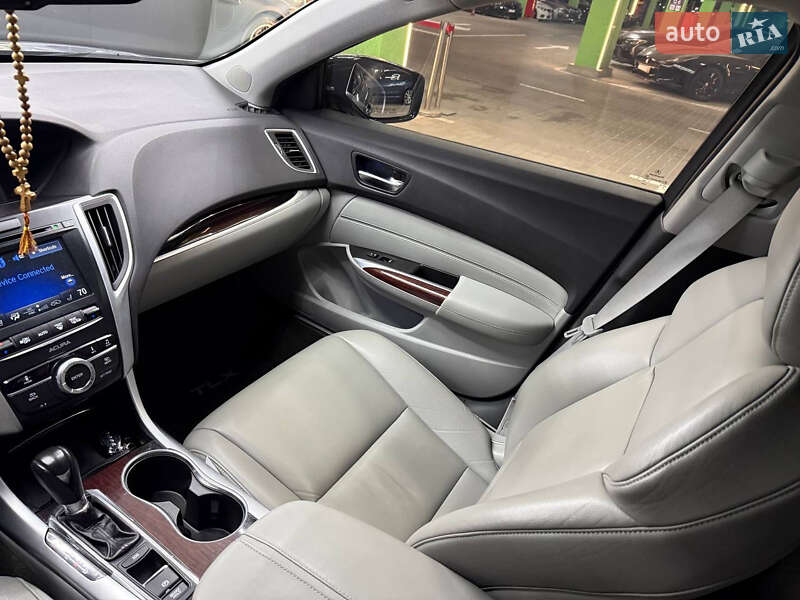 Седан Acura TLX 2017 в Києві