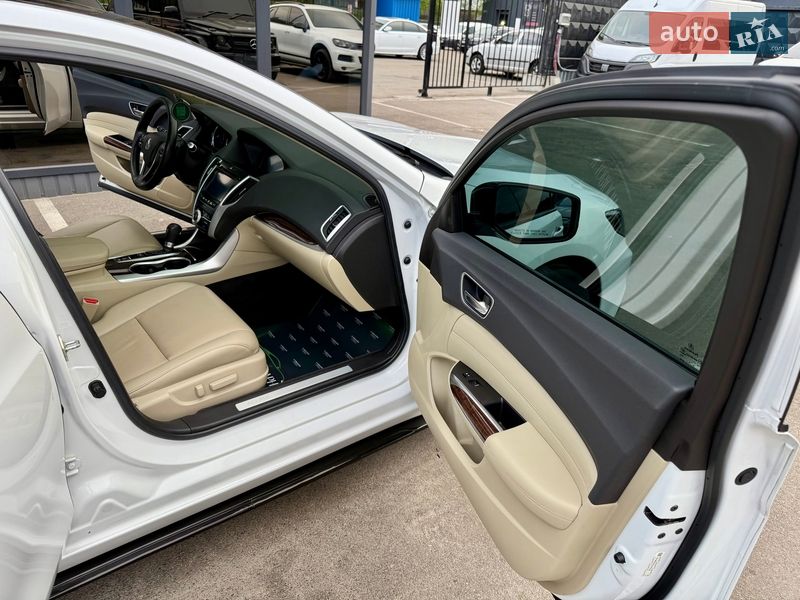 Седан Acura TLX 2018 в Києві