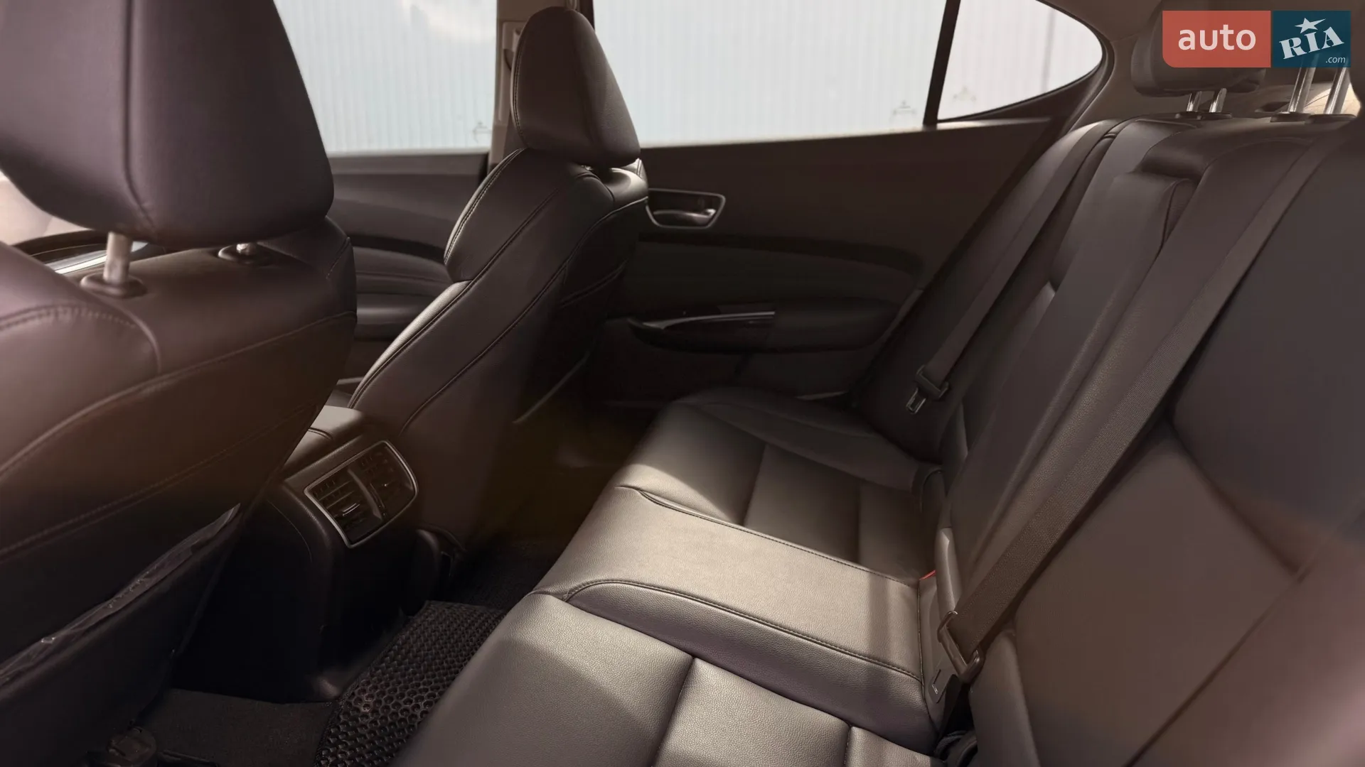 2017 Acura TLX - мініатюра 27