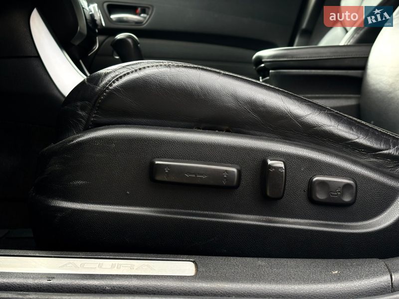 Седан Acura TLX 2015 в Киеве