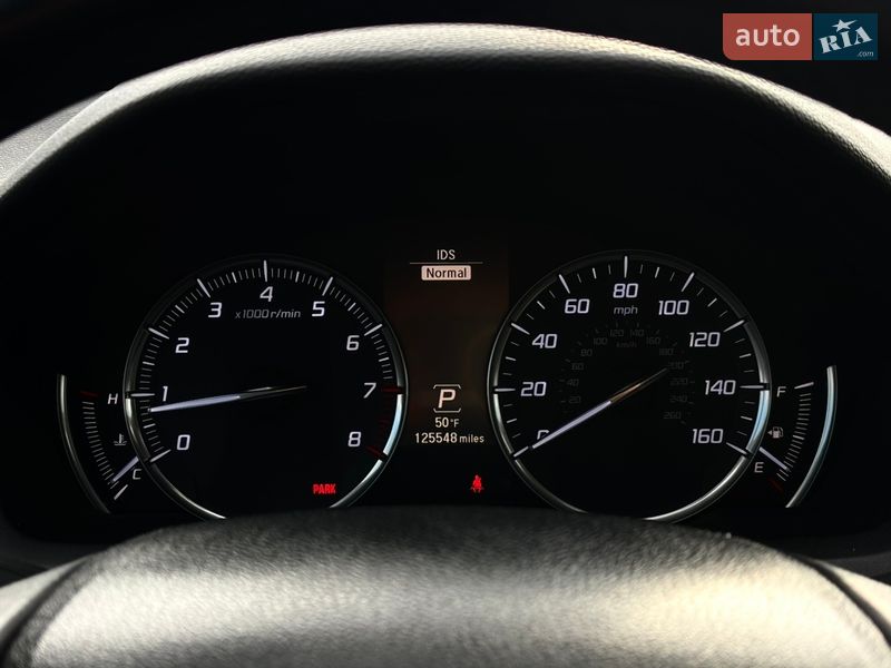 Седан Acura TLX 2015 в Киеве