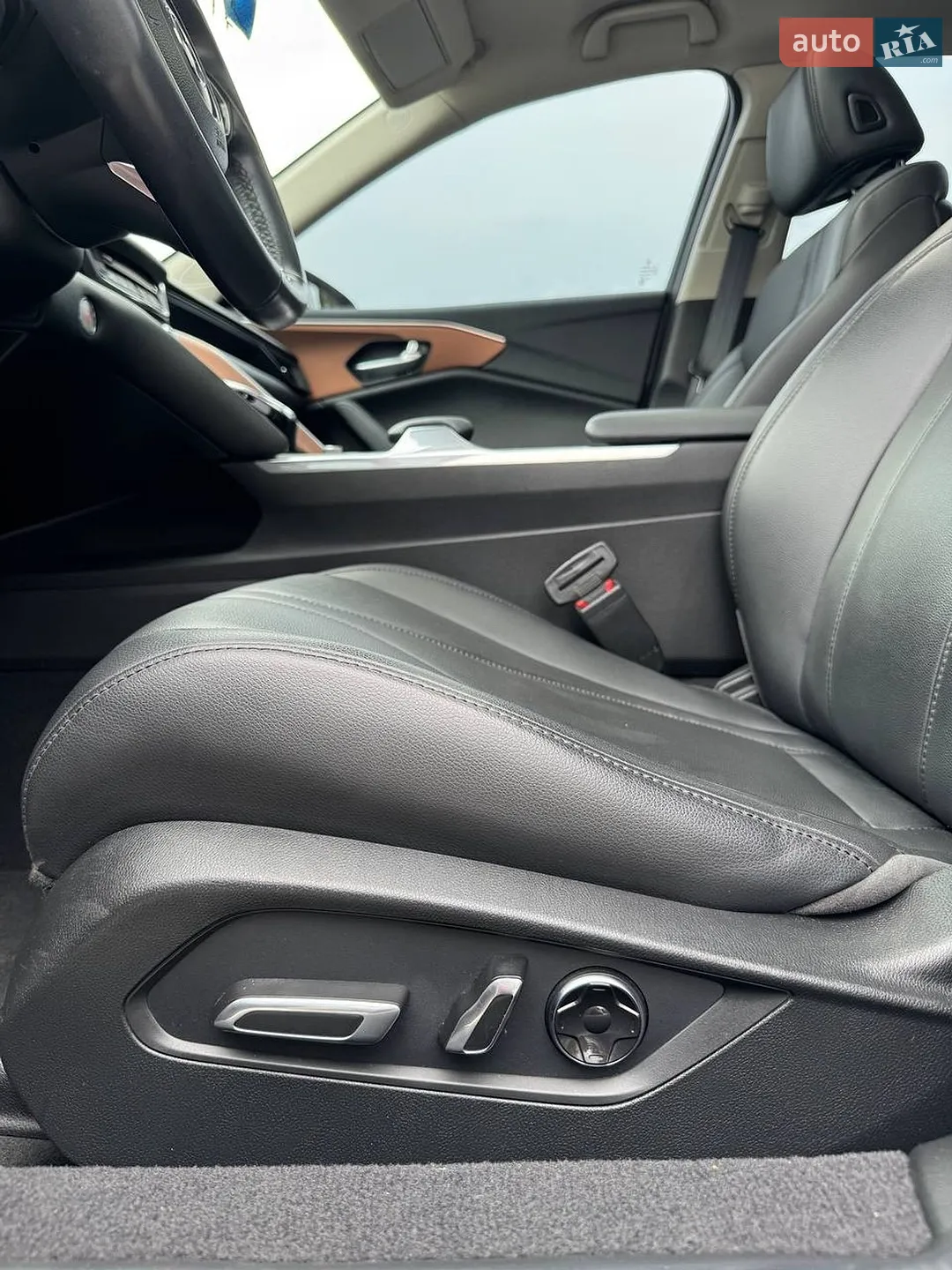 2020 Acura TLX - мініатюра 23