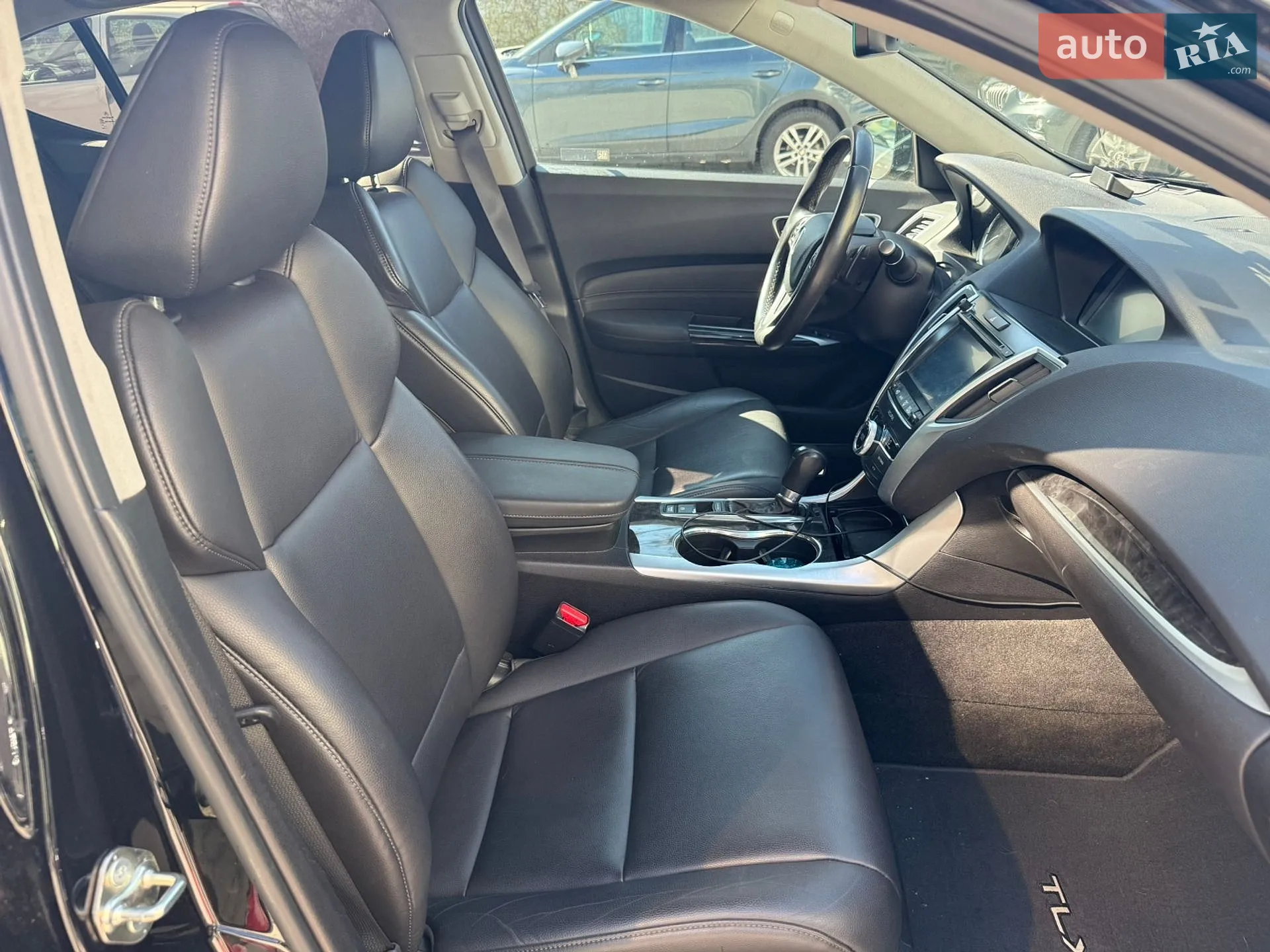 2017 Acura TLX - мініатюра 14