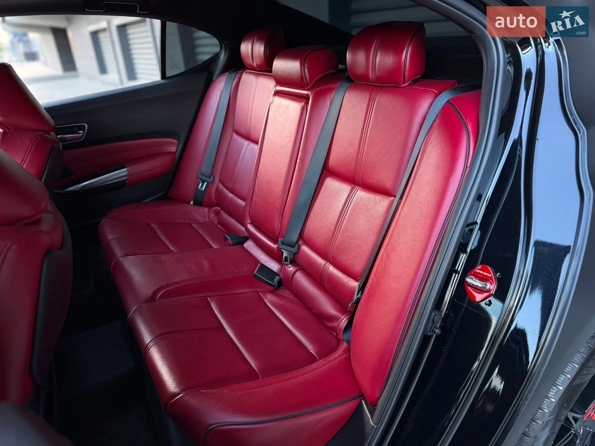 2018 Acura TLX - мініатюра 19