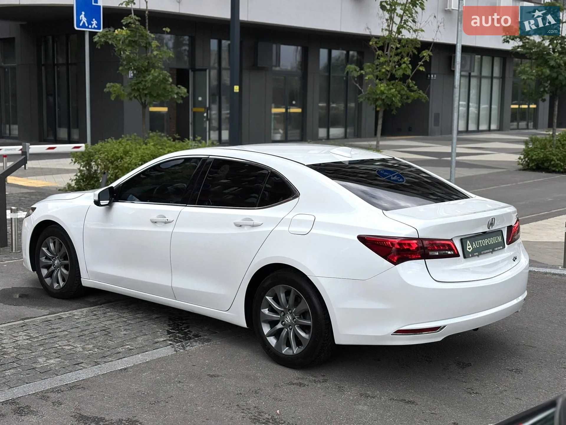 2015 Acura TLX - мініатюра 15