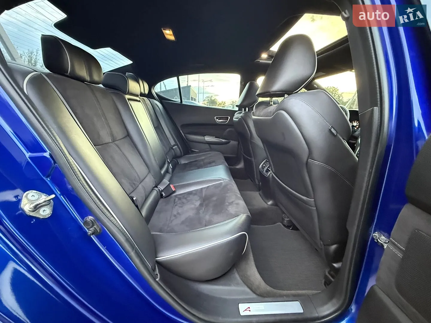 2017 Acura TLX - мініатюра 25