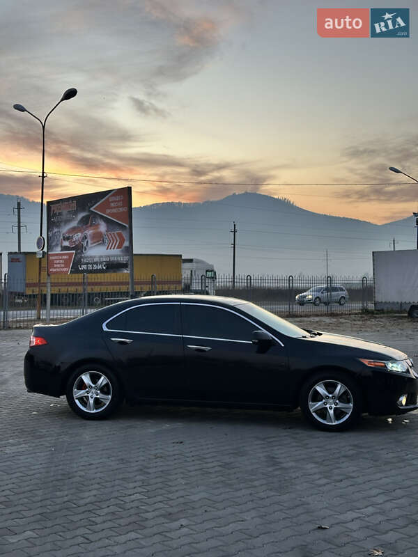 Седан Acura TSX 2011 в Ужгороде