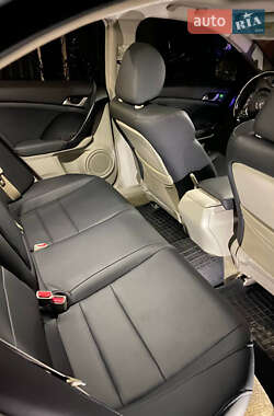 Седан Acura TSX 2010 в 