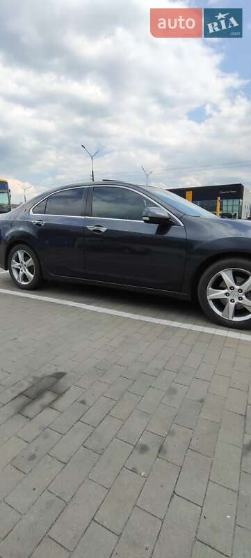 Седан Acura TSX 2013 в Білій Церкві