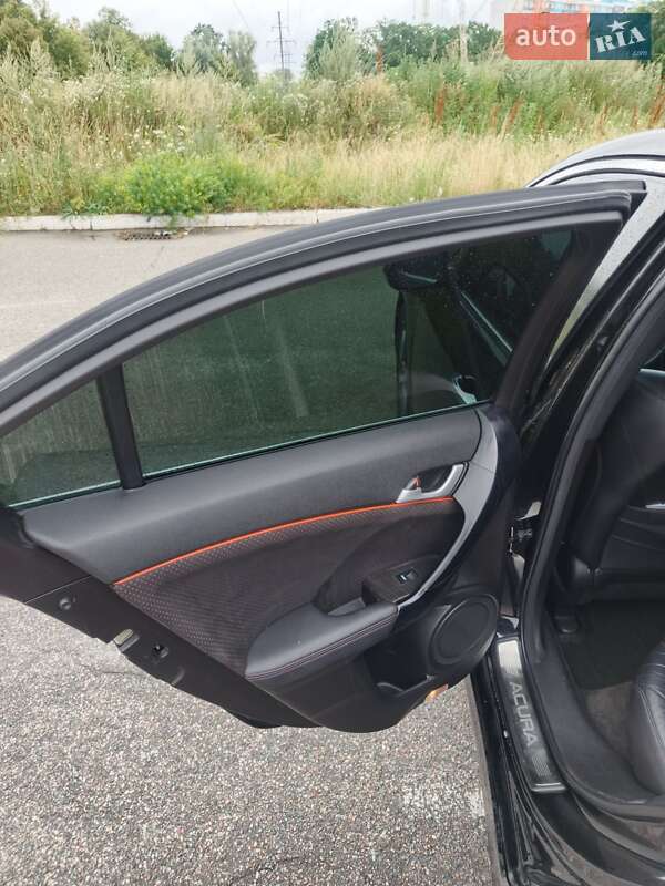 Седан Acura TSX 2011 в Чернігові