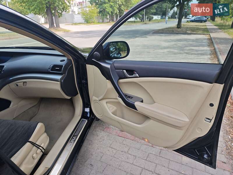 Седан Acura TSX 2008 в Киеве