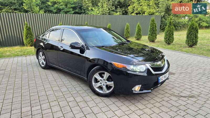Седан Acura TSX 2011 в Львові