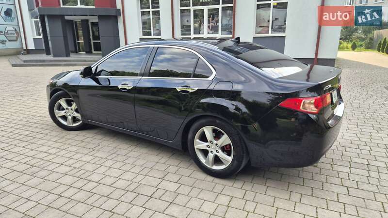 Седан Acura TSX 2011 в Львові