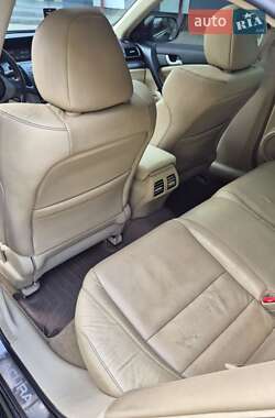 Седан Acura TSX 2011 в 