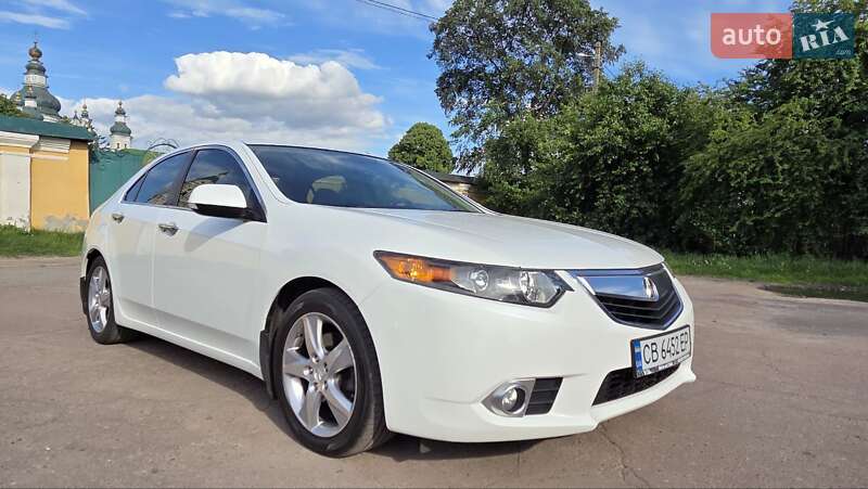 Седан Acura TSX 2013 в Києві