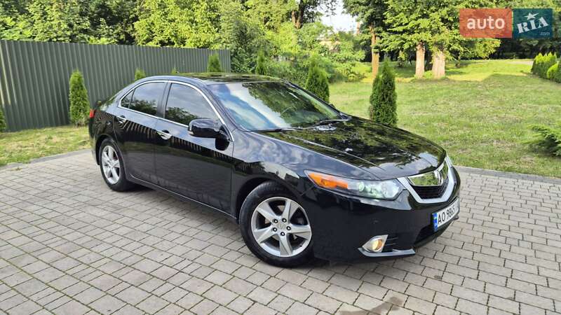 Седан Acura TSX 2011 в Львове