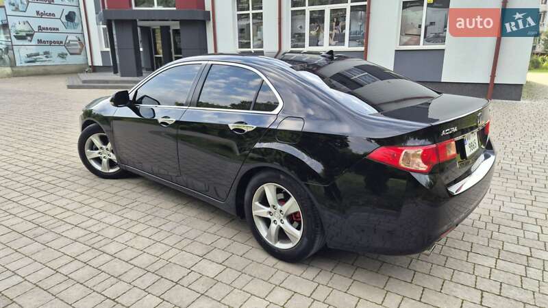 Седан Acura TSX 2011 в Львове
