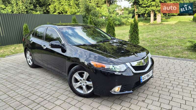 Седан Acura TSX 2011 в Львове