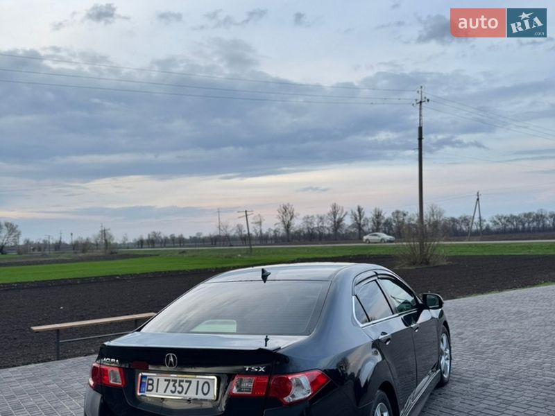 Седан Acura TSX 2010 в Глобине