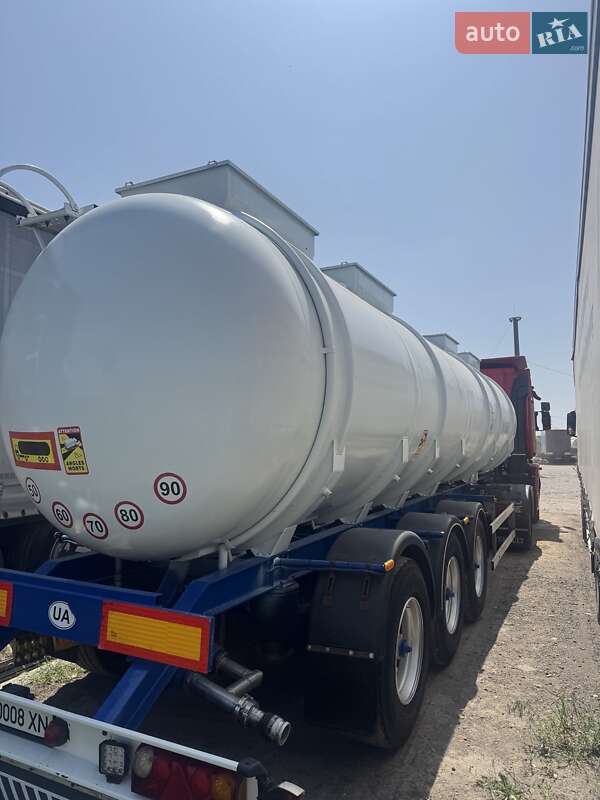 Цистерна напівпричіп Adige 36SN12 1995 в Дніпрі