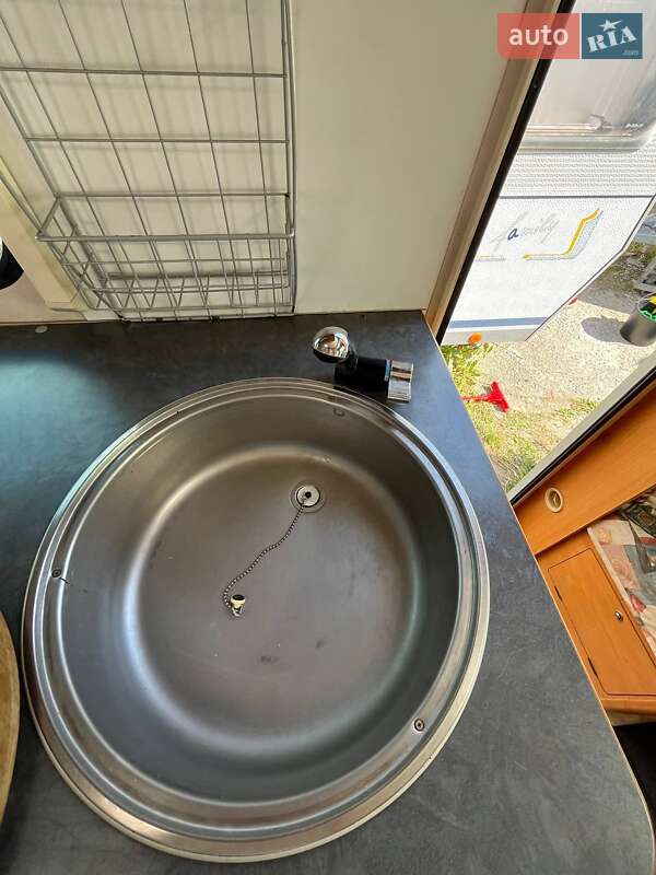 Прицеп дача Adria Adria 2002 в Житомире фото 22 Прицеп дача Adria Adria 2002 в Житомире