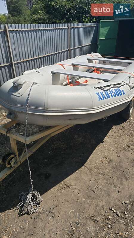 Лодка Adventure M-400 2011 в Изюме