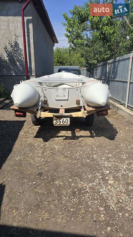 Лодка Adventure M-400 2011 в Изюме