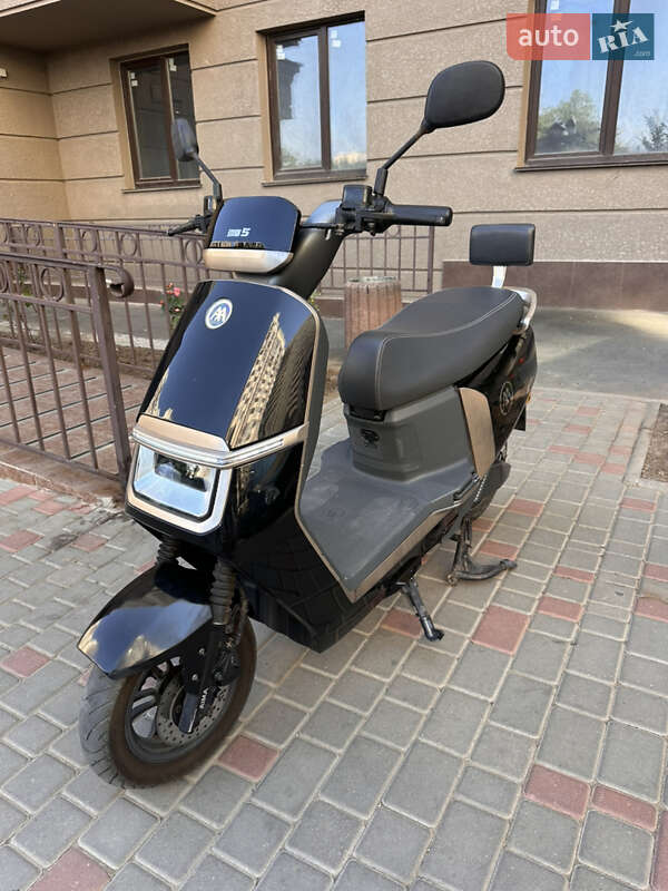 Мопеди AIMA A700 2025 в 