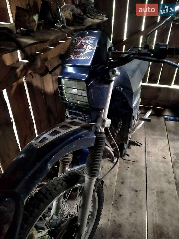 Мотоцикл Кросс AIMA Crystal 2000 в Косове