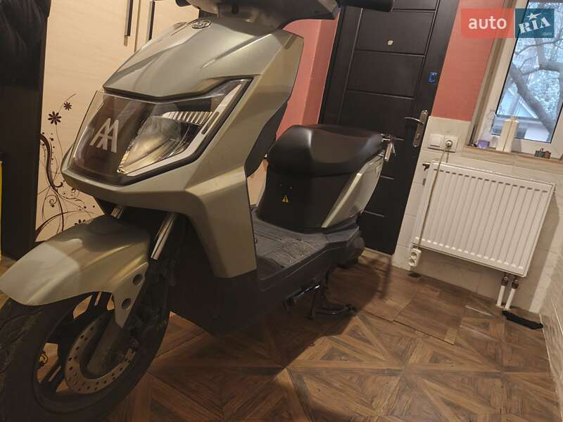 Скутер AIMA F606 2025 в Киеве фото 2 Скутер AIMA F606 2025 в Киеве