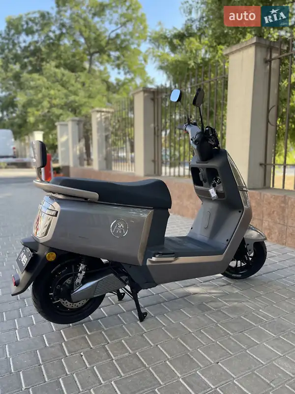 Скутер AIMA Journey King 2023 в 