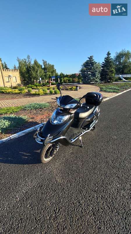 Скутер AIMA Journey King 2020 в Днепре фото Скутер AIMA Journey King 2020 в Днепре