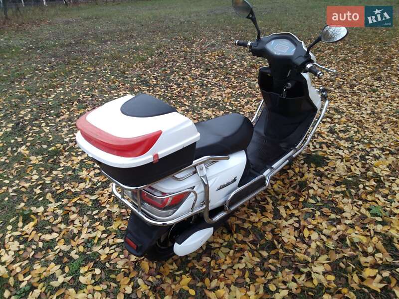 Скутер AIMA Journey King 2018 в Южноукраинске фото 5 Скутер AIMA Journey King 2018 в Южноукраинске