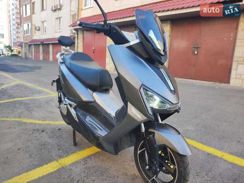 Макси-скутер AIMA Tiger 2023 в 