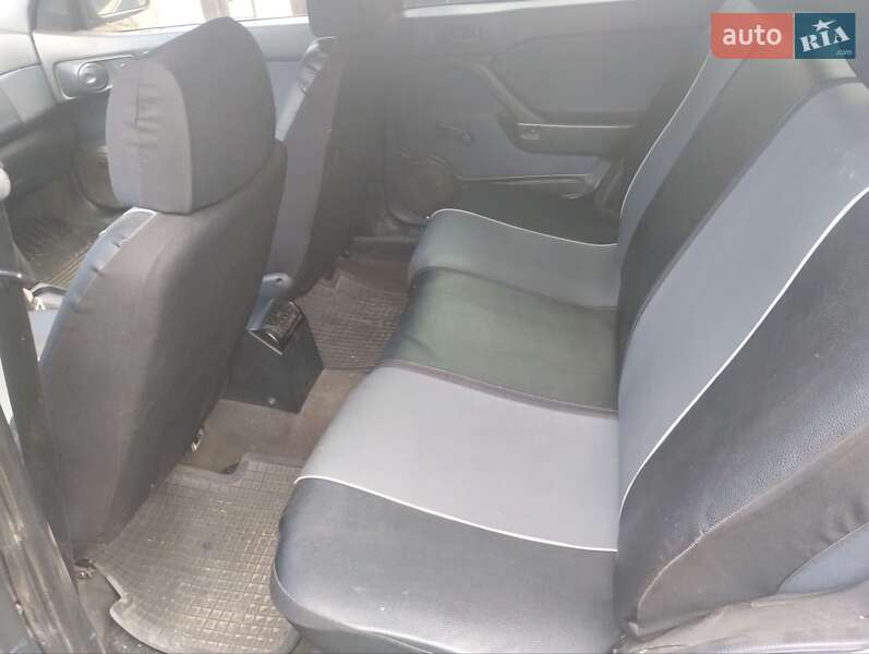 Хэтчбек Alfa Romeo 146 1997 в Дубровице фото 3 Хэтчбек Alfa Romeo 146 1997 в Дубровице