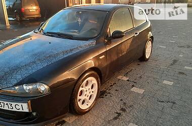 Купе Alfa Romeo 147 2007 в Ужгороде